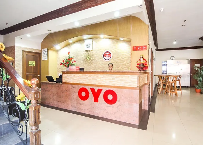 Oyo 130 Jy Crown Palace 3* セブ市